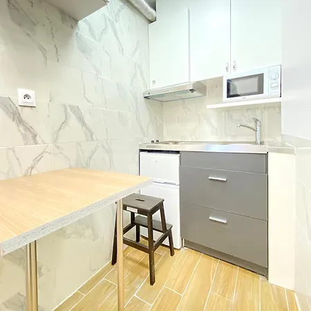 Cosy And Lovely Flat Close To Eiffel Tower Apartment